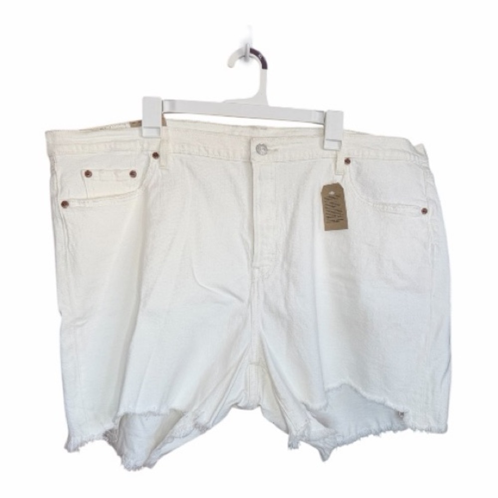 Levi’s 501 Raw Hem White Denim Shorts Size 22W new with‎ tags